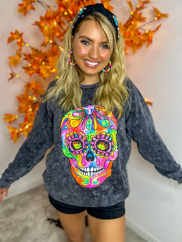 Skull Love Mineral Wash Graphic Pullover - Charcoal